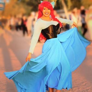 Meet your Posher, Alexis